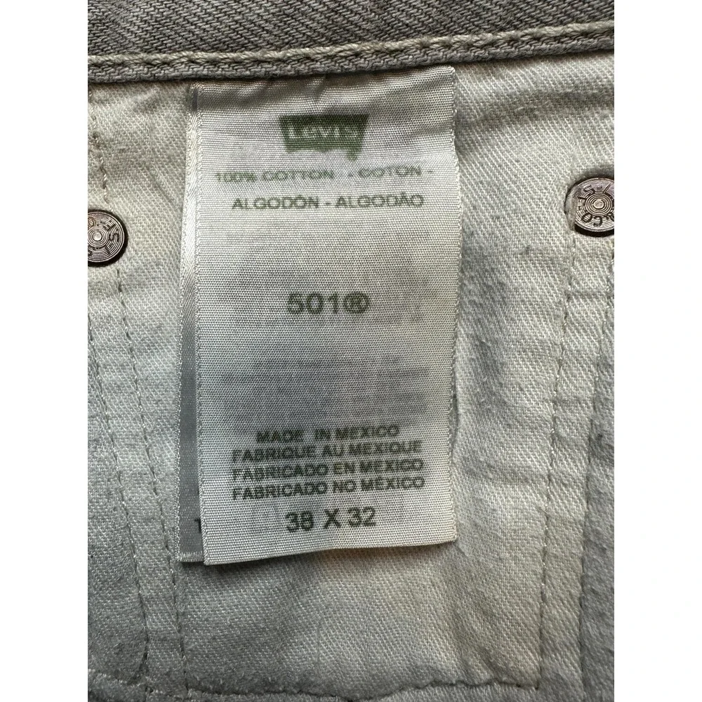 Vintage Levi's 501 Jeans Mens 38x32 (35x29) Gray Straight Leg Button Fly Denim